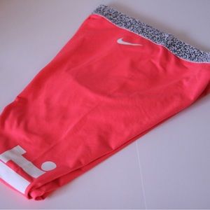 Neon Pink Just Do It Nike Leggings